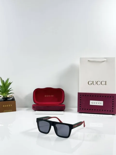 Guchi 1868 Matte Black