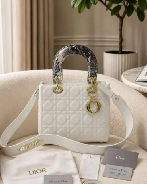 CHRISTIAN DIYOR LADY WITH BRAND BOX PACKING 6690