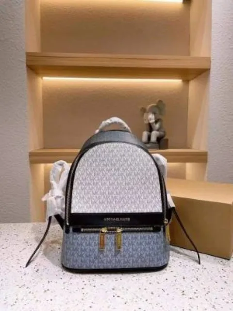Michael_kor Kenly Medium Backpack With Dust Bag 5410
