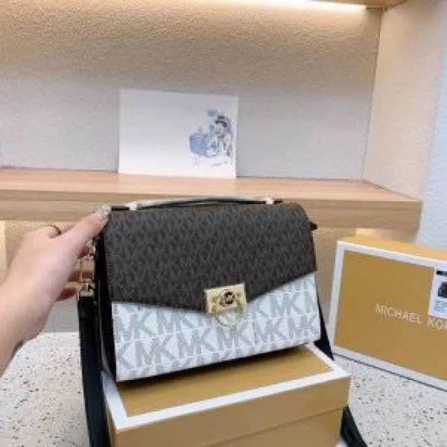 micheal kors handrix sling bag premium quality with og box