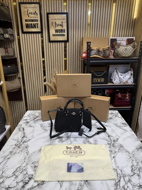 Coatch Savannah Carryall Signature Canvas With OG Box And Dust Bag (Black)