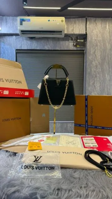Loui Vuitton Artycapucines Nicholas Hlobo premium packaging 6273