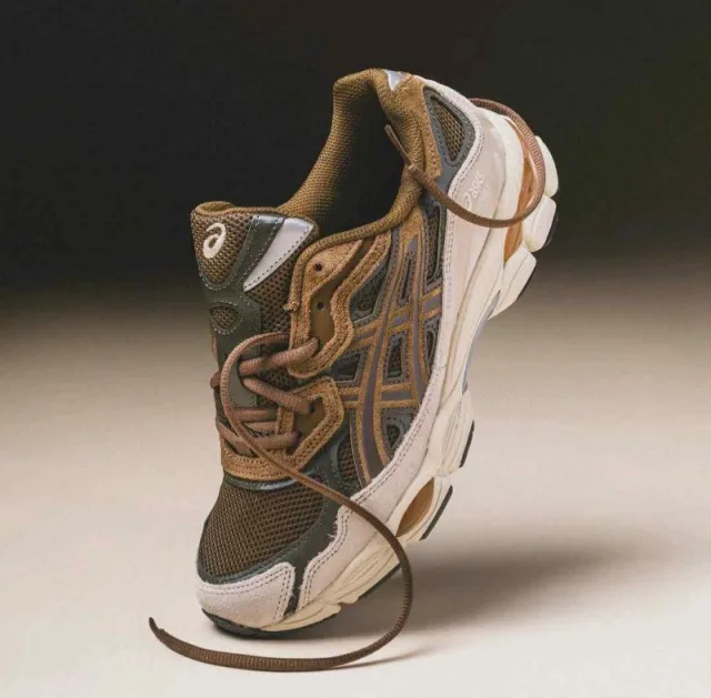 ASICCS GEL-NYC BROWN IN STORMBLACK COFFEE