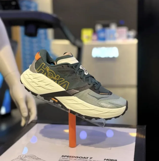 Hoka speedgoat 7 Olive Green
