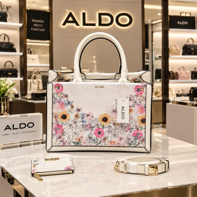 Auldo daspias premium floral Monogram Totebag With Small Wallet & Long Strap & Ogbox Tags etc Model no 731