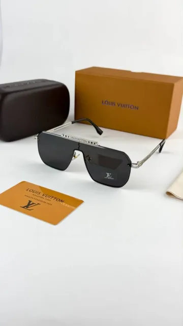 Loui_vuitton_silver_black_24027-103