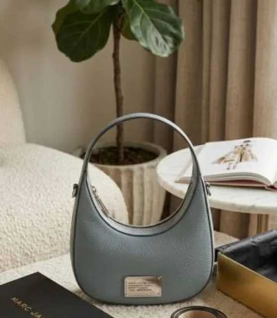 Marc Jacobs handbag with box 5137