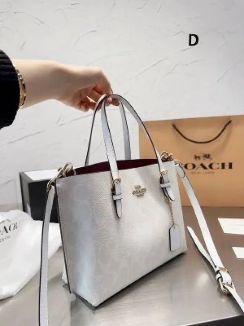 Coatch_Mollie_Leather_Tote_Bag_With_orignal_box_&_Shoulder_Strap
