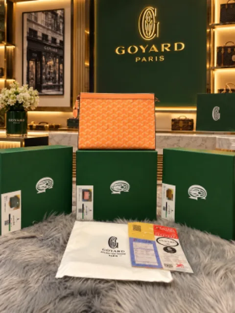 Goyerd Senat Clutch Orange Pouch Signature Chevron With OG Box & Dust Cover 6769
