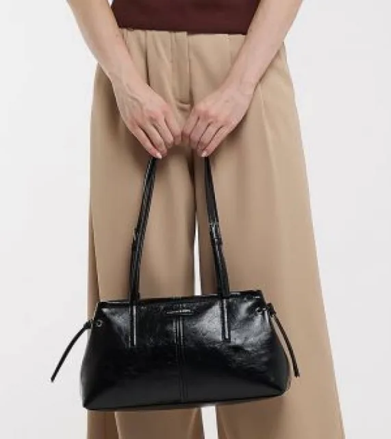 Charle & Keith Noir Noane Medium Shoulder Bag 5127