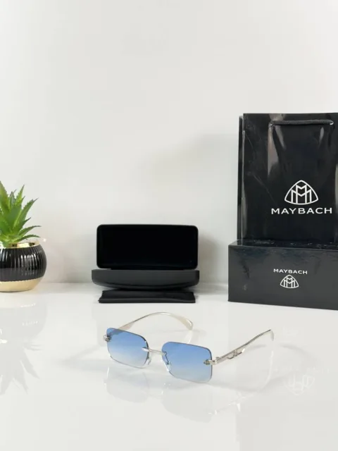 Maybach 1062 Silver Blue