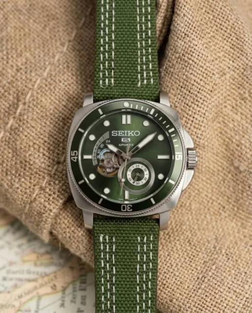 Seiko 5 Sports Automatic green