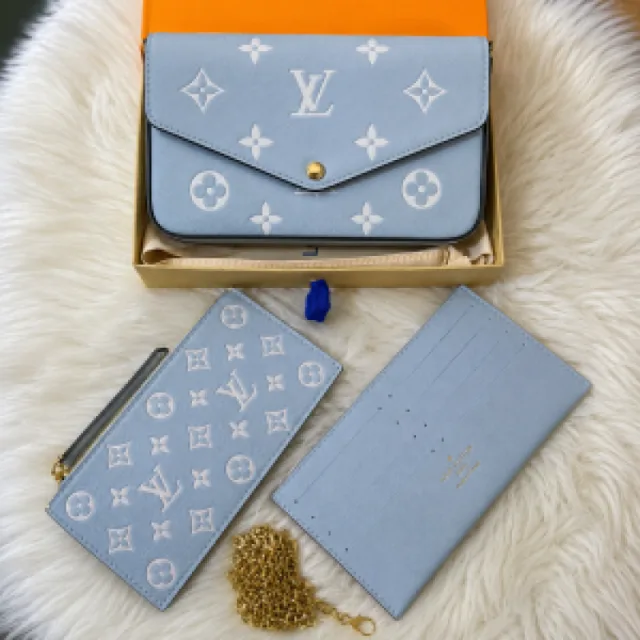 Loius Vutton pochette felicie with box 5086