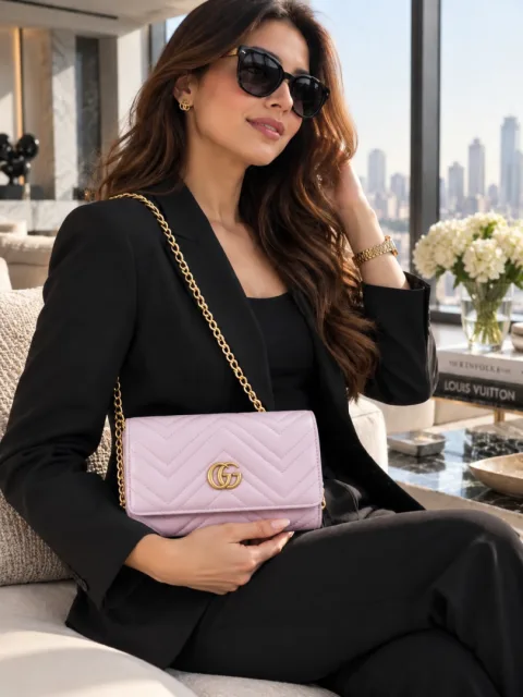 Guchi marmont flap sling bag with box 6853