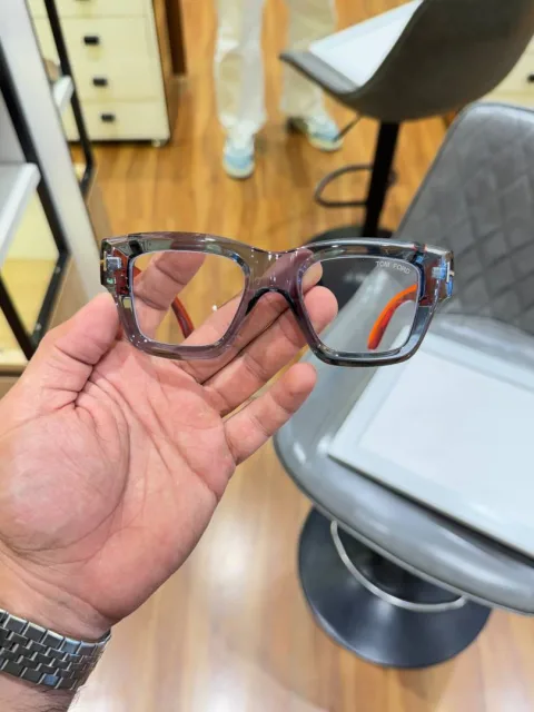 Tomfor 4184 grey orange plano