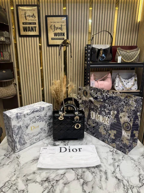 CHRISTIAN DIYOR LADY CANNAGE WITH OG BOX AND DUST BAG INCLUDING CARRY BAG 2111 BLACK