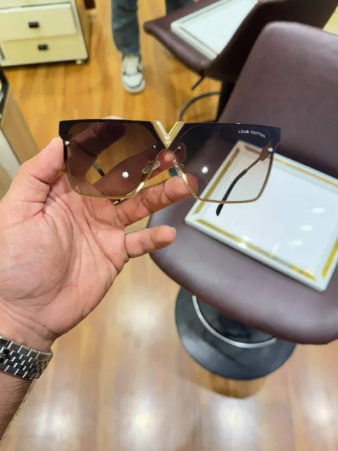 loius vuittion V cut gold brown shaded