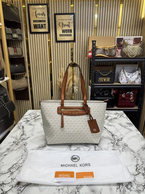 Micheal Kors Jet Set Travel Signature Logo Tote Bag With Dust Bag (Biege Brown) M11