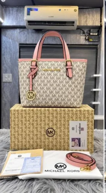 Micheal kors Jet Set Travel Extra-Small Logo Top-Zip Tote Bag with box 6633