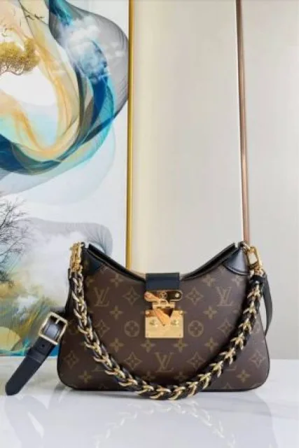 Loius vutton twinny hand bag with box 5140
