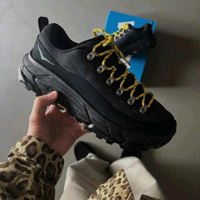 HOKA Tor Summit Hiking Shoe Black 178