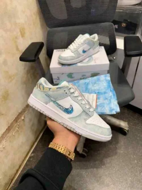 Nikkee SB Dunk Low Year Of The Dragon Steam Puppet 143