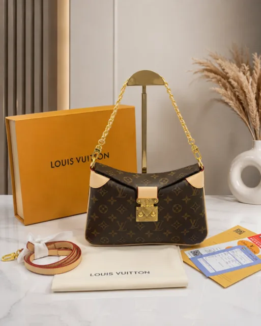 Loius Vutton-Twinny-hand-bag-with-box-5697
