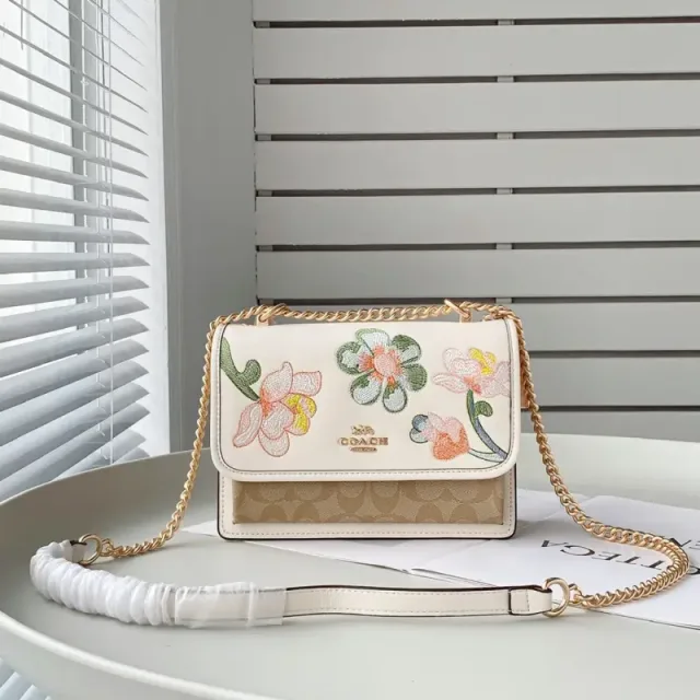 COATCH_SIGNATUREC&FLORAL_EMBROIDERY_KLARE_SHOULDER_BAG_BOX_6939