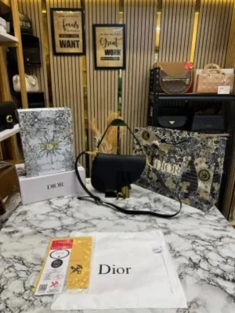 Christian diyor Saddle Crossbody Premium Quality With Double Box And Dust Bag Including Carry Bag (Black-0447)