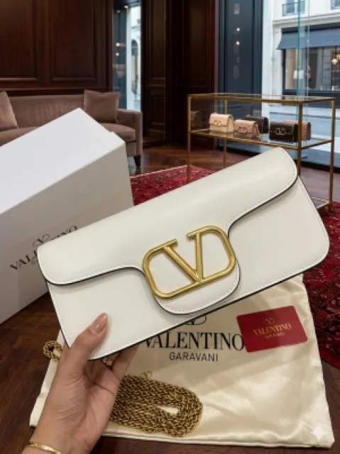Valentyno_Garavani Handbag With Box premium quality