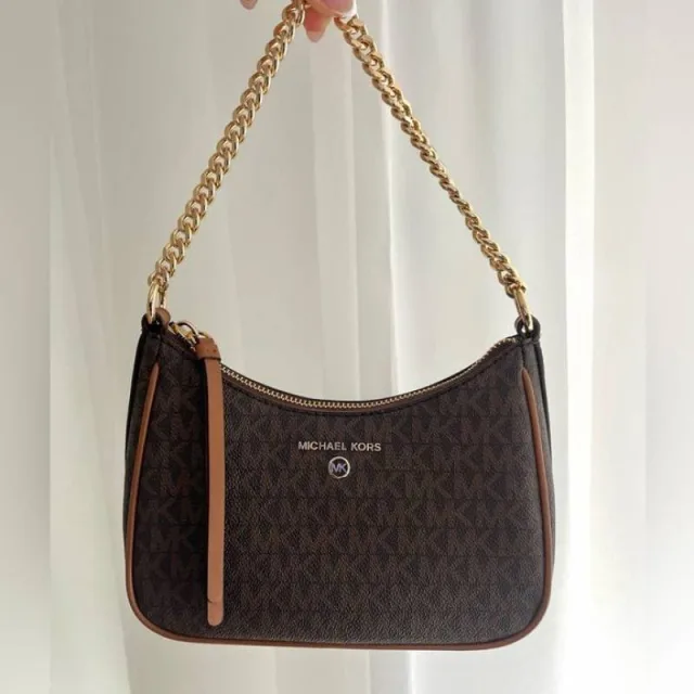 Michaeel Kors Jet Set charm Hobo bag with Ogbox Dustbag long belt etc